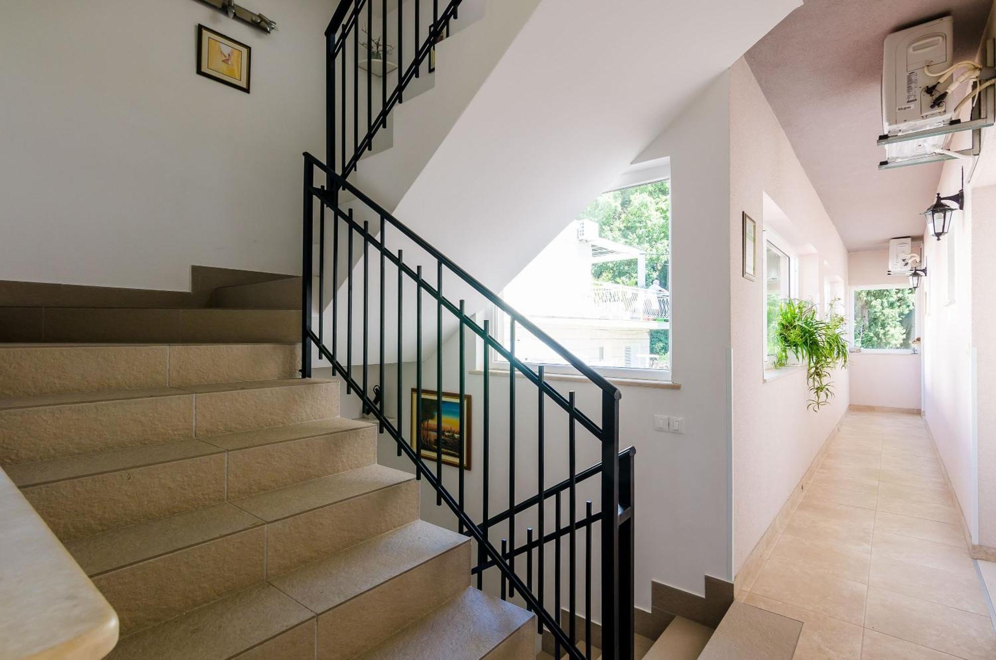 Apartments Villa Aura - Adult Only Dubrovnik Bagian luar foto