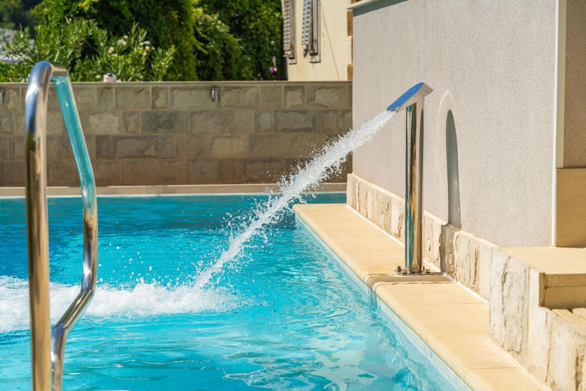 Apartments Villa Aura - Adult Only Dubrovnik Bagian luar foto