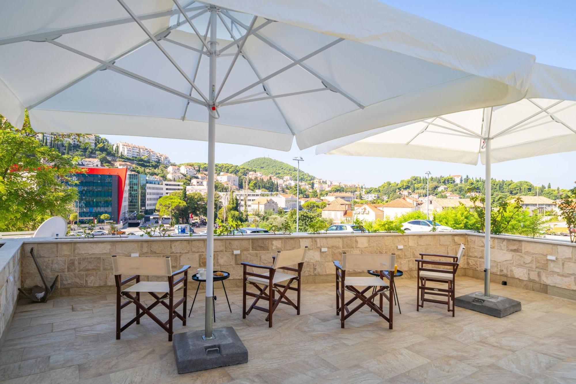 Apartments Villa Aura - Adult Only Dubrovnik Ruang foto
