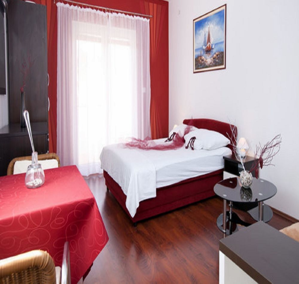 Apartments Villa Aura - Adult Only Dubrovnik Bagian luar foto